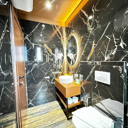 Noem Hotel