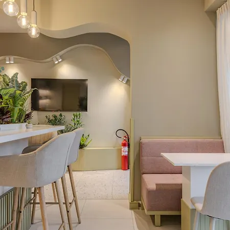 Noem 호텔 티라나