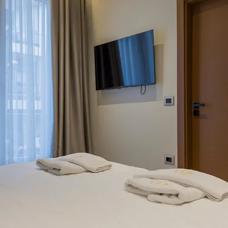 호텔 Noem 티라나