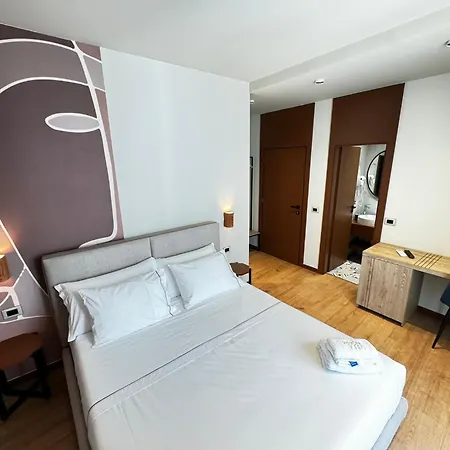 Hotel Noem 4*