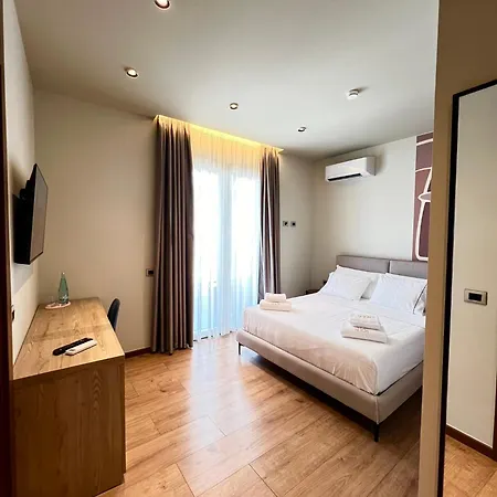 Hotel Noem 4*